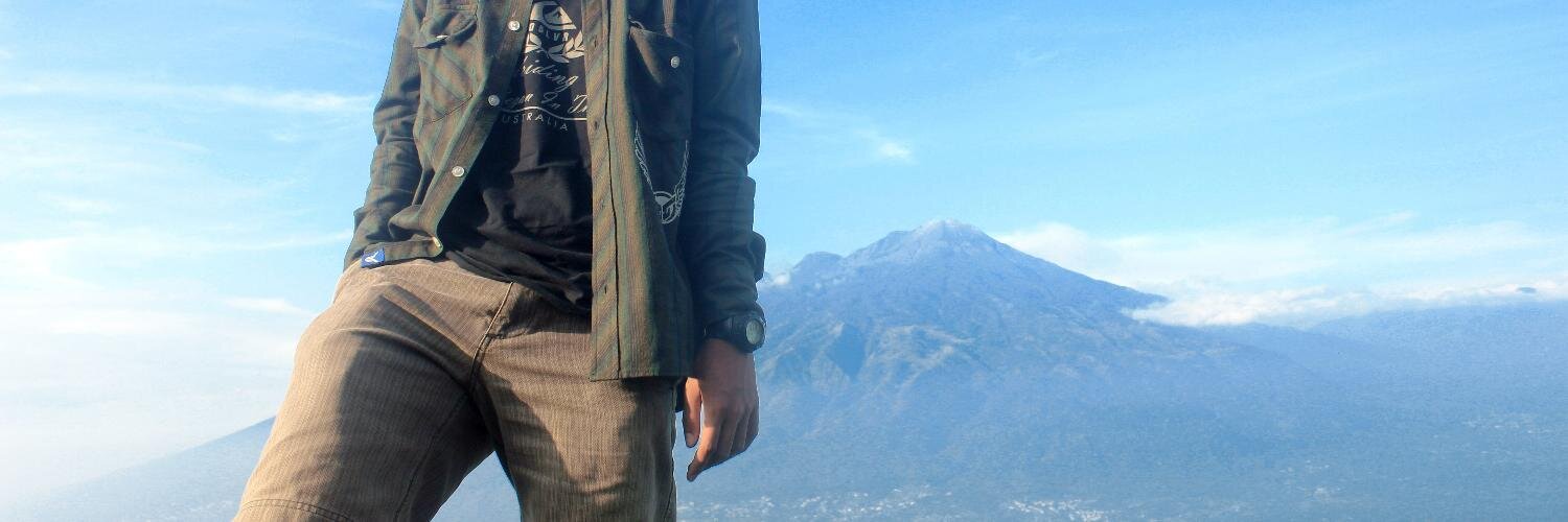 fachryfata's profile banner image