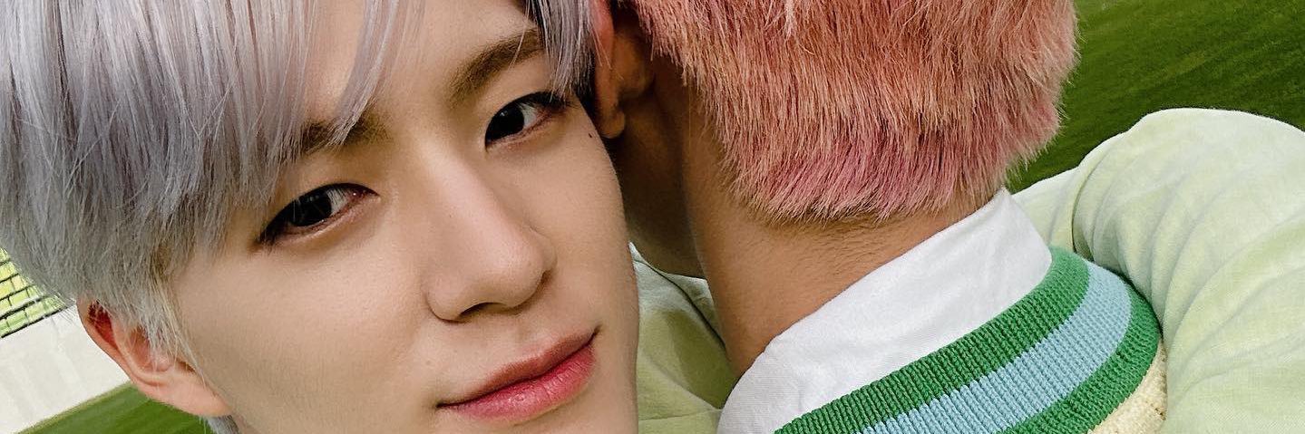 janeicelet's profile banner image