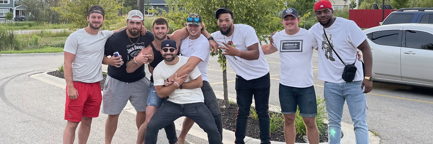 Evan_Cummins2's profile banner image