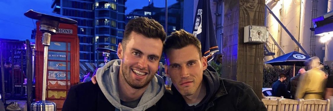 lesrobbie's profile banner image