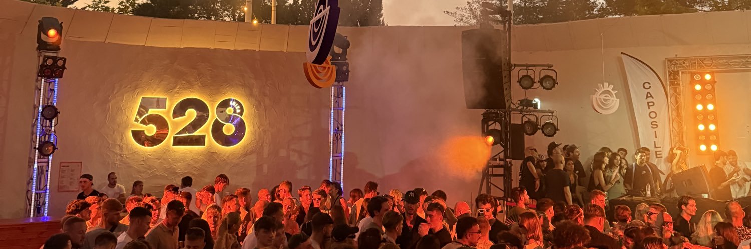 EllissGlover's profile banner image
