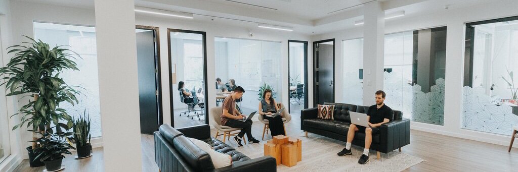 glasscanvas_io's profile banner image