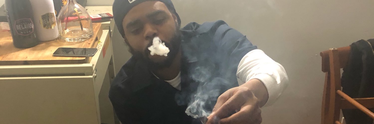 DeeMoney130s's profile banner image