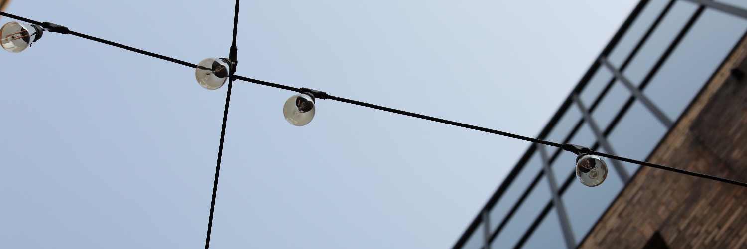 Sara Geidlinger banner