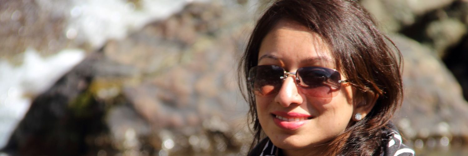 A traveller's tale banner