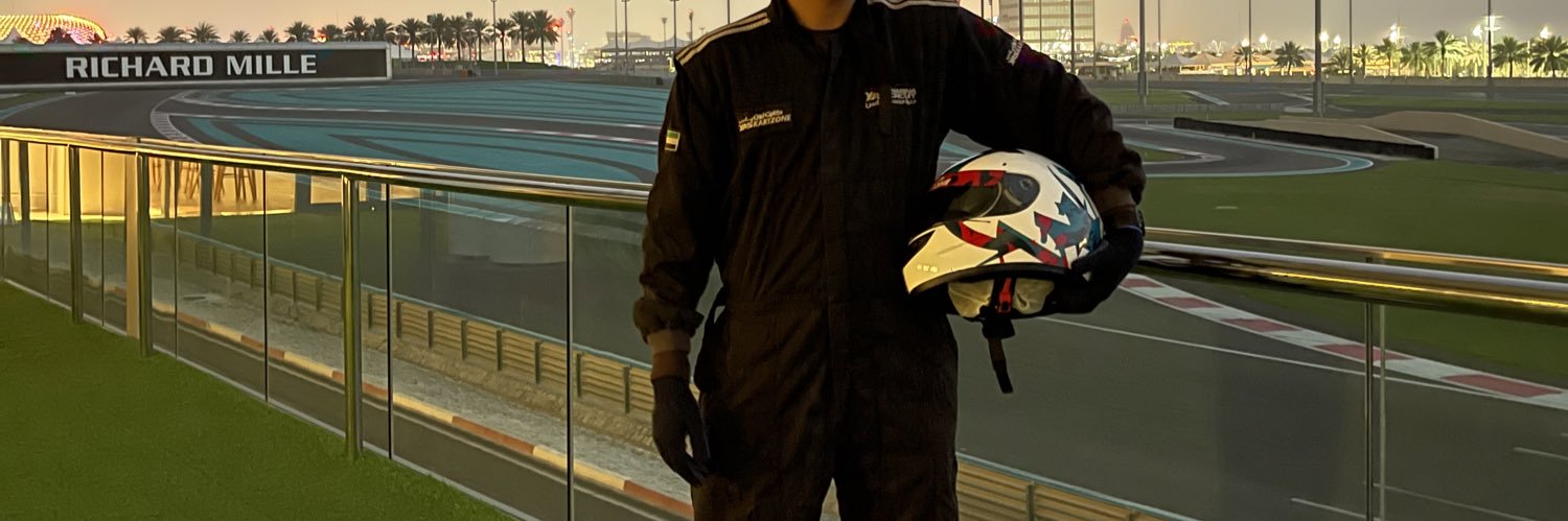 axig37's profile banner image