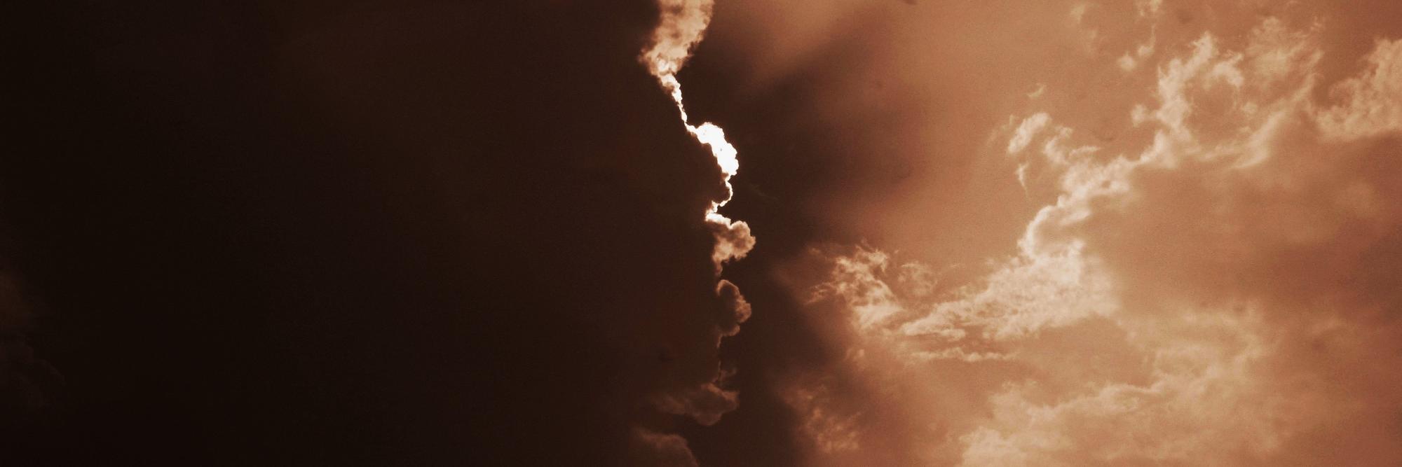 inbetweenbnw's profile banner image