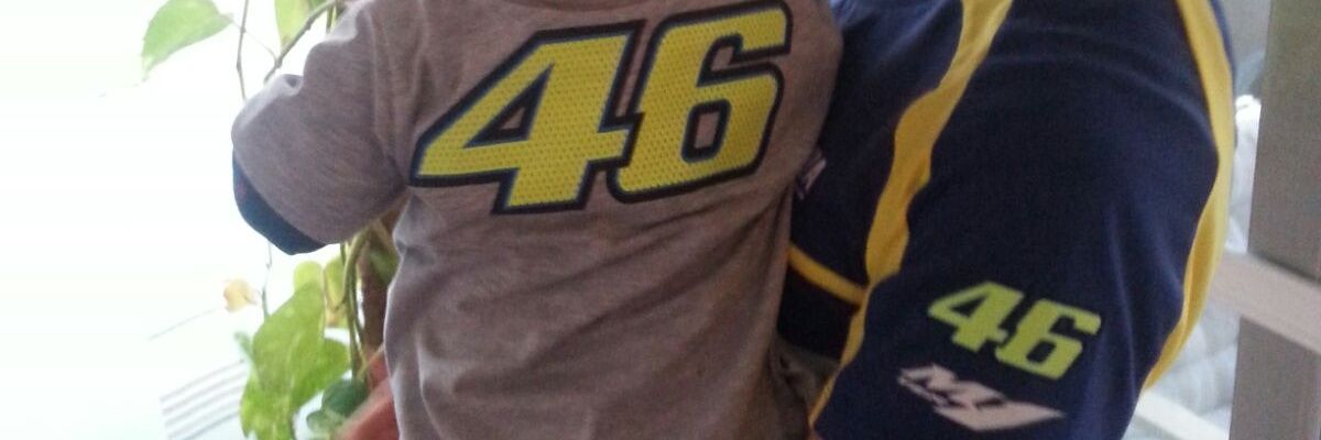 apretaaki's profile banner image