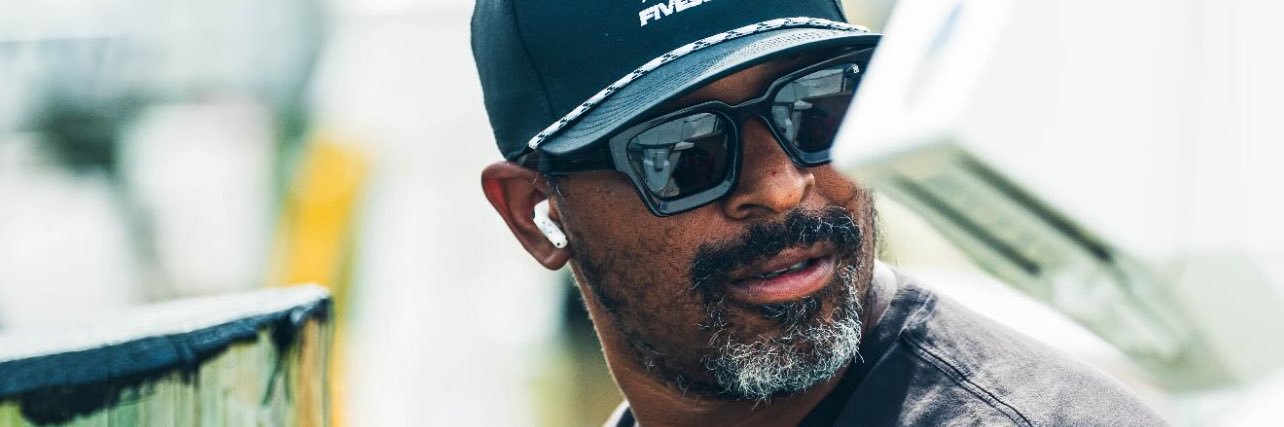 Tomahawk Shades banner