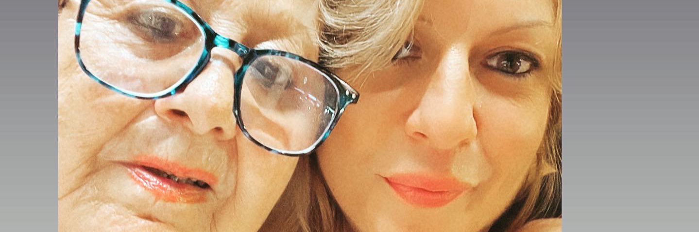 Vane Ssita 🦇🦇🧡🖤🧡 banner