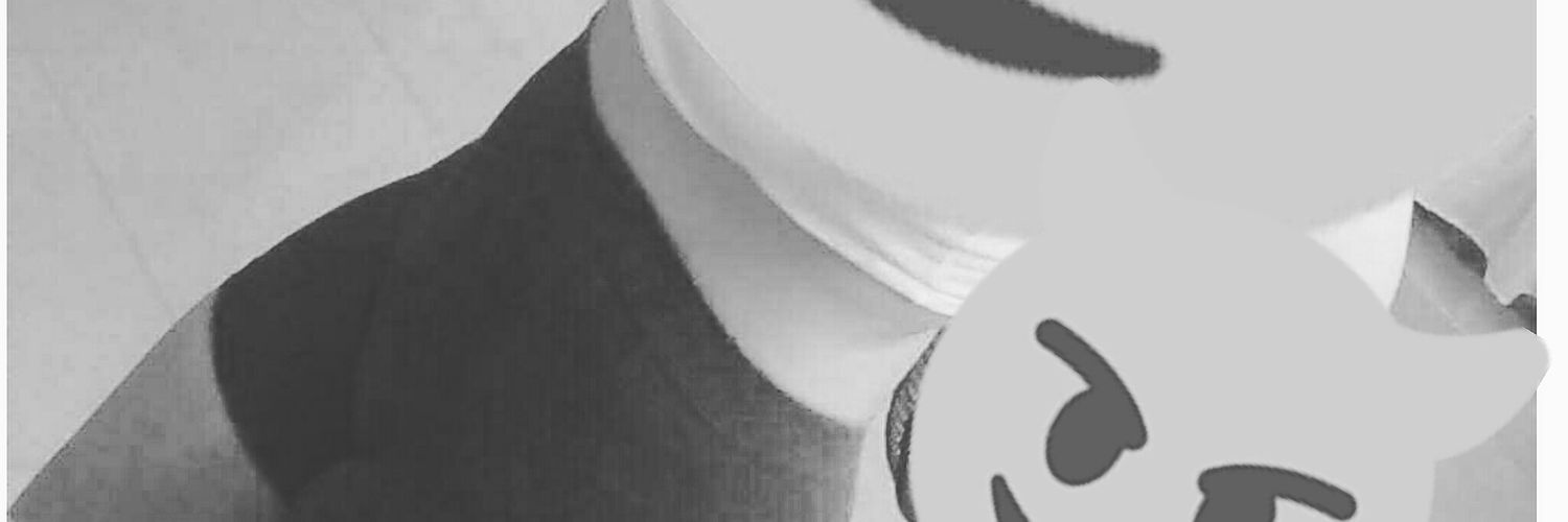 Hey_Yade's profile banner image