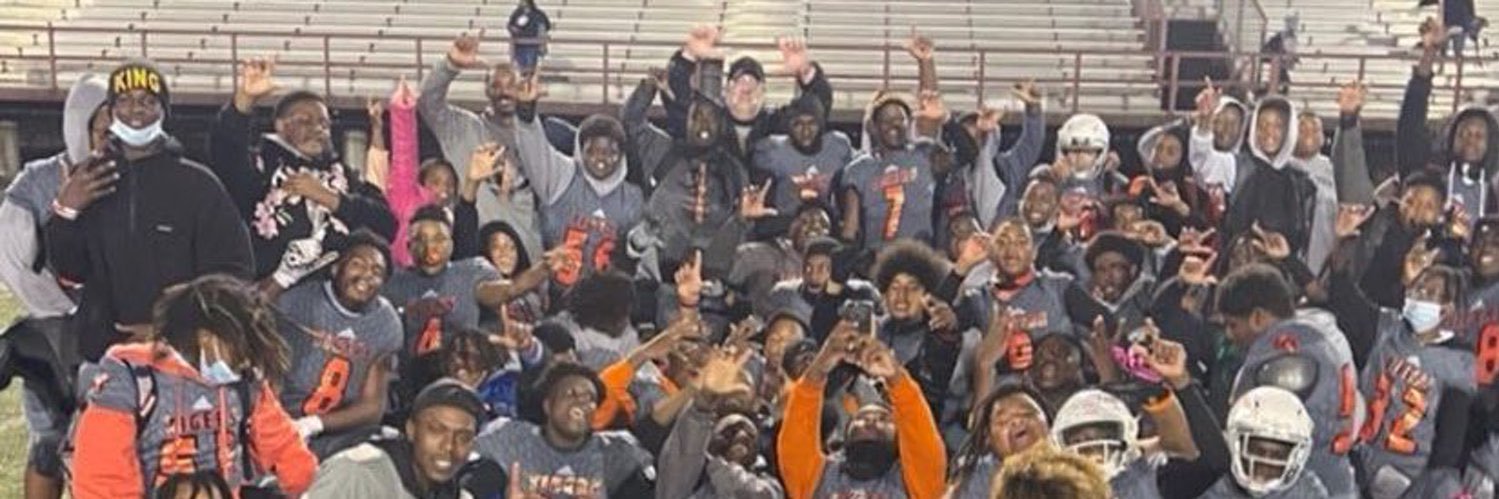 _CoachAdams44's profile banner image
