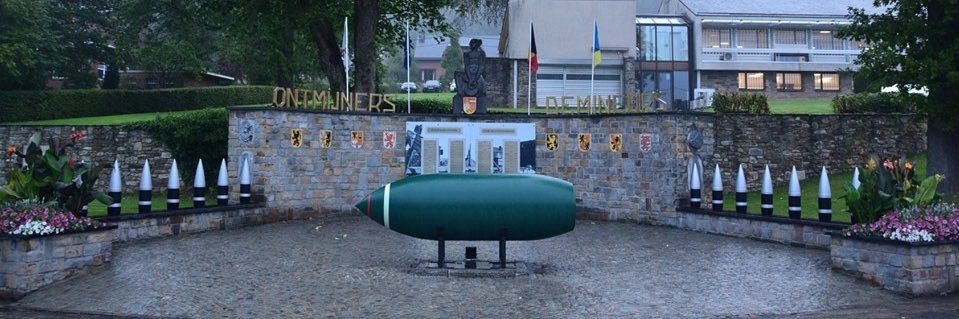 Gunhaus's profile banner image
