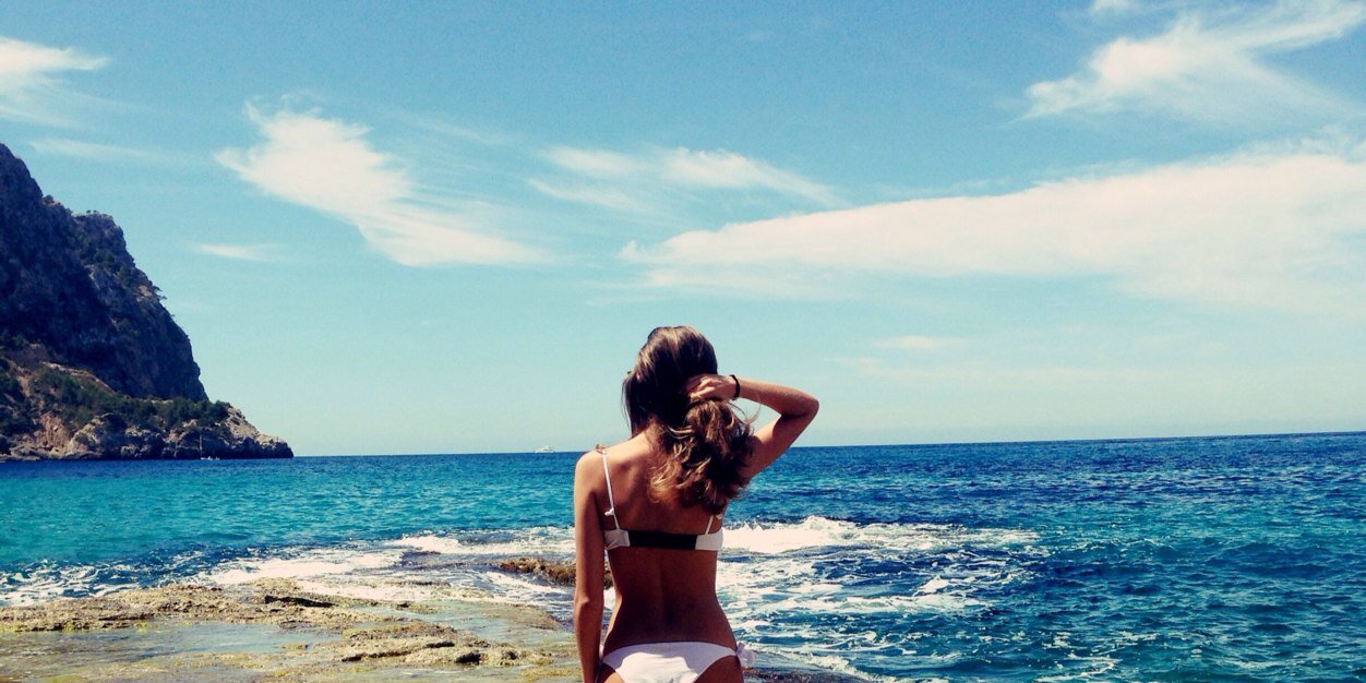 anavalerolopez's profile banner image