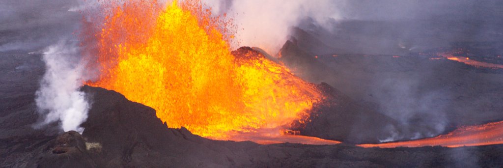 eruptionchaser's profile banner image