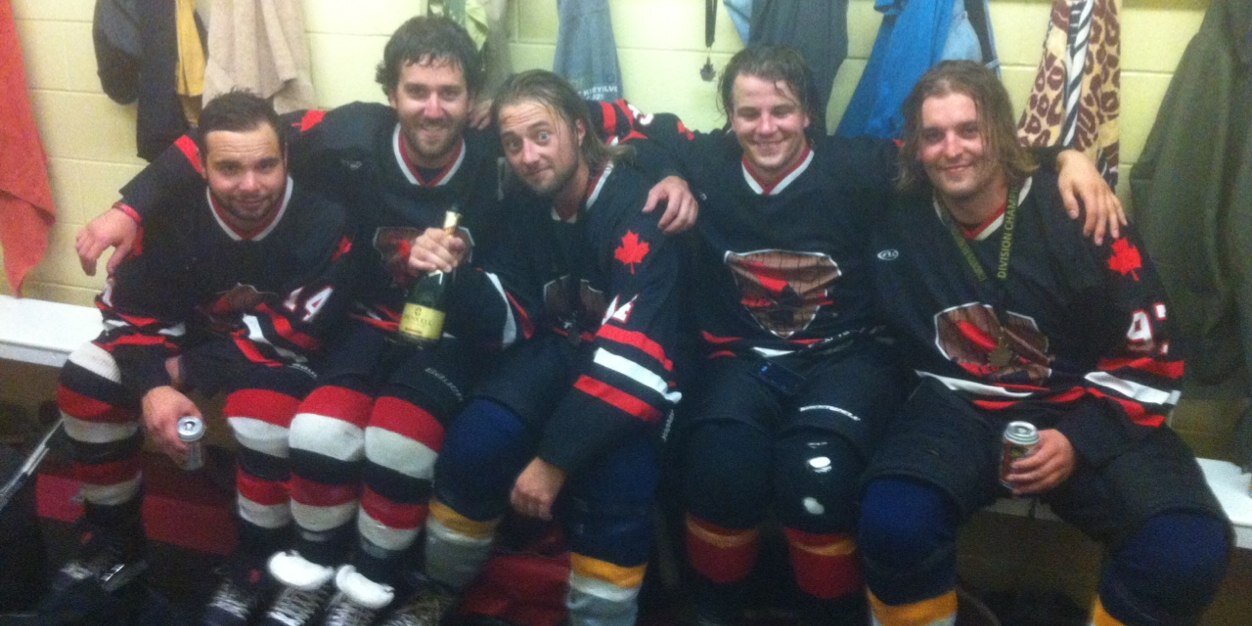 apetes17's profile banner image