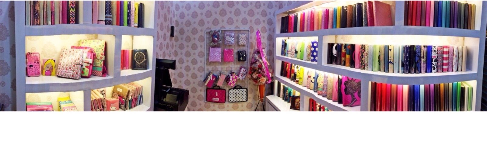 BinderPinkShop's profile banner image