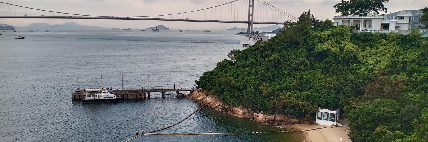 te73431's profile banner image