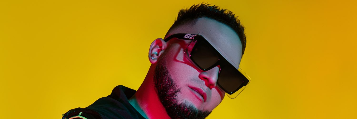 sharotowers's profile banner image