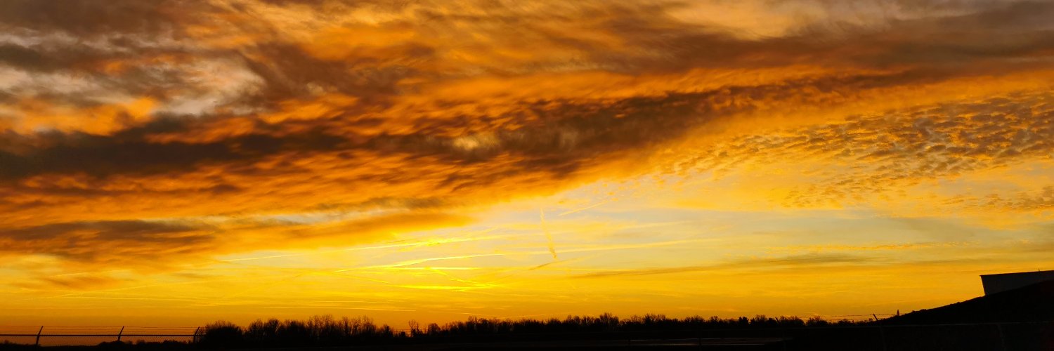 thedayof2012's profile banner image