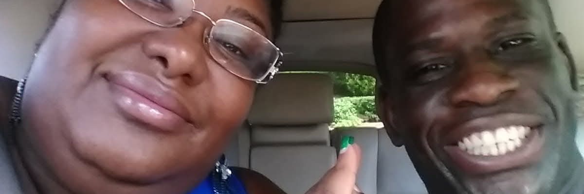LLikesToSmile's profile banner image