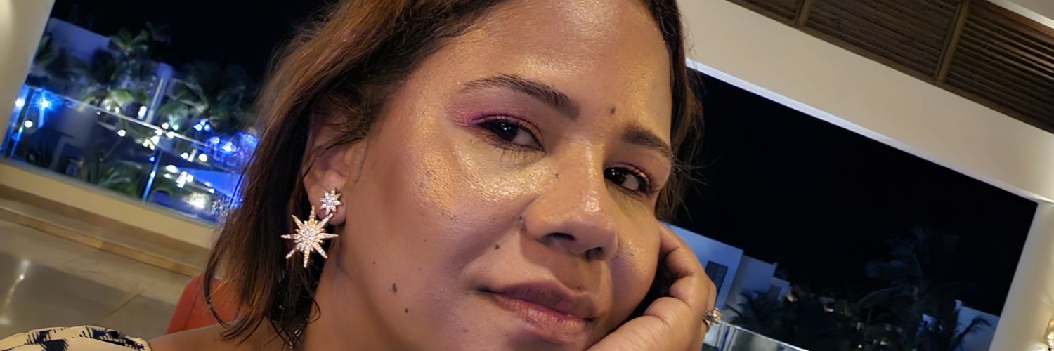 leidyme's profile banner image