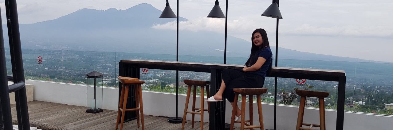 DeeDesiy's profile banner image