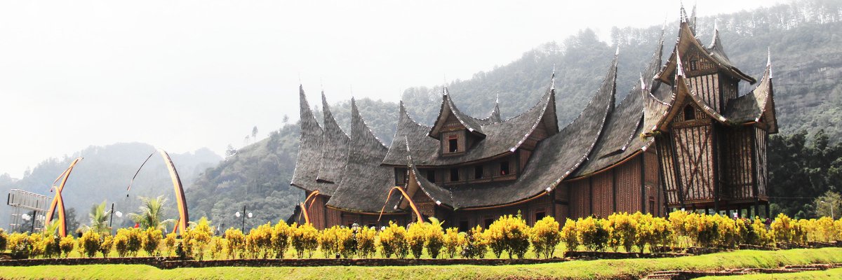 ariefkim's profile banner image