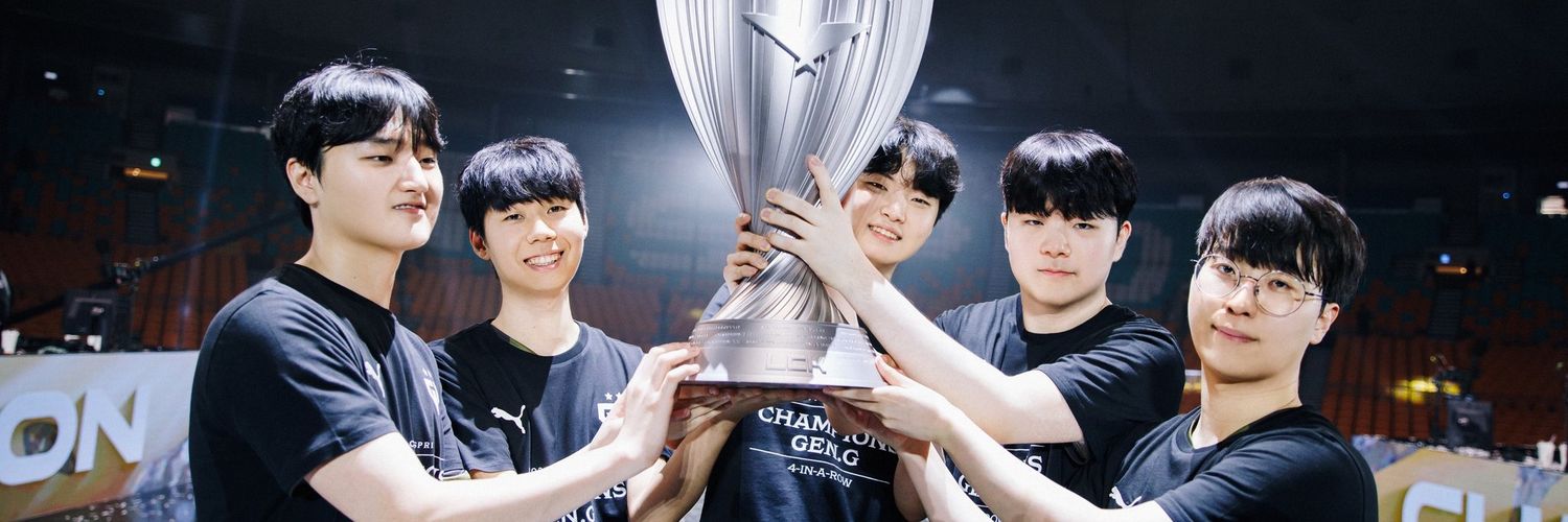 zekyafa's profile banner image