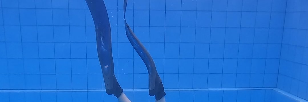 fzkv's profile banner image