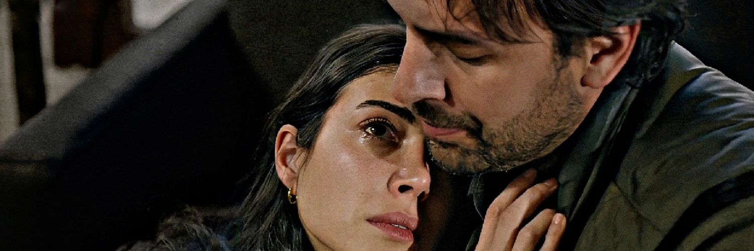 júlia 🦋 banner