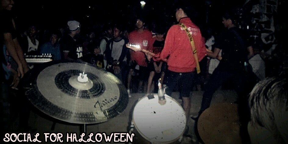 SOCIAL FOR HALLOWEEN banner