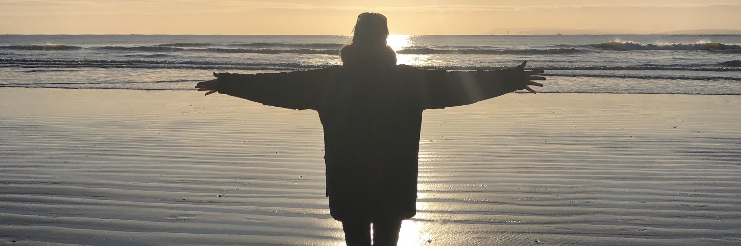 vmacb's profile banner image