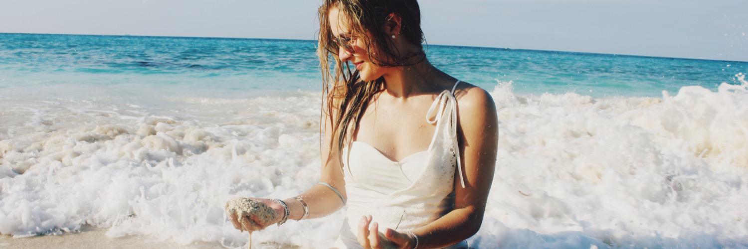 carlydufy's profile banner image