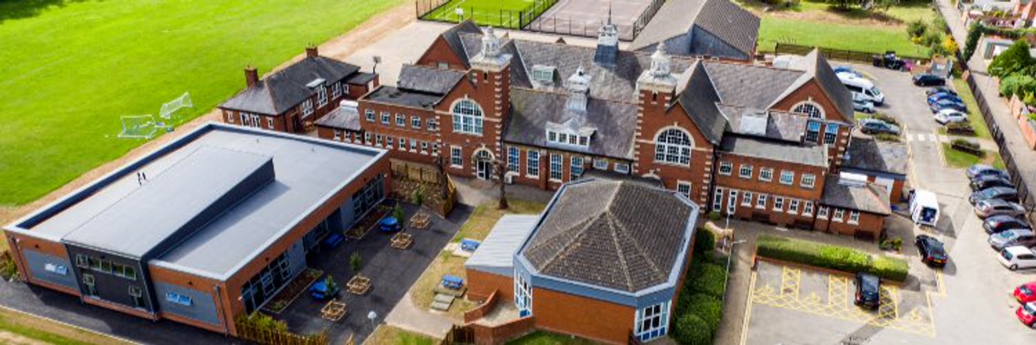 Bushfield (BushfieldTweets) / Twitter