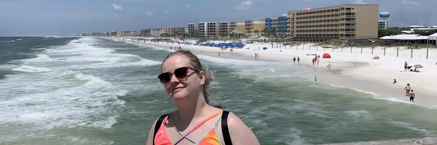 Mrs_Reynolds23's profile banner image