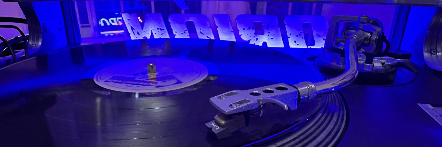 yesid_lo's profile banner image