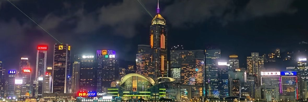 hoachuong's profile banner image
