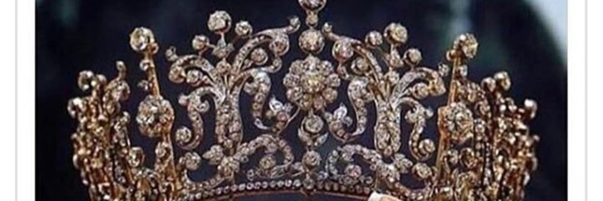 queen_caam's profile banner image