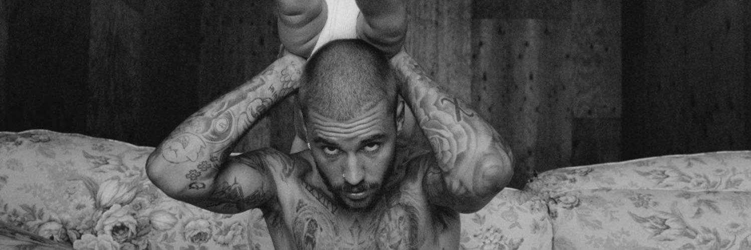 Justin Bieber Source banner