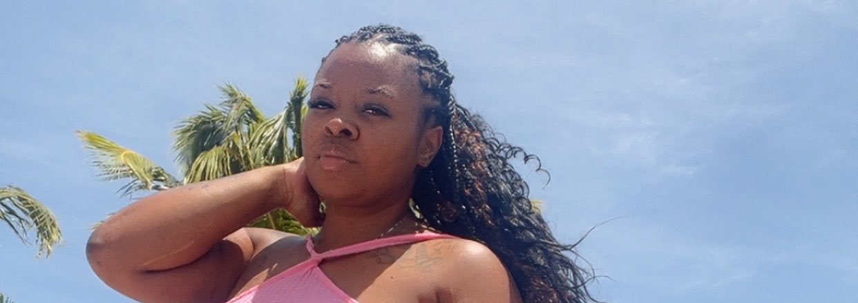 darimagee's profile banner image
