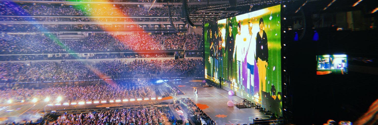 ErinBratt's profile banner image