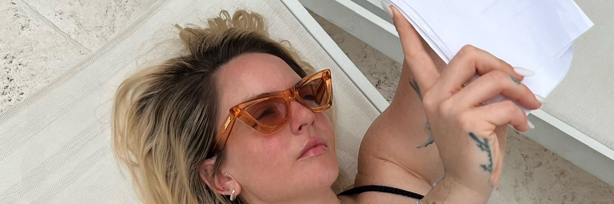 Ely 🧜🏽‍♀️ banner