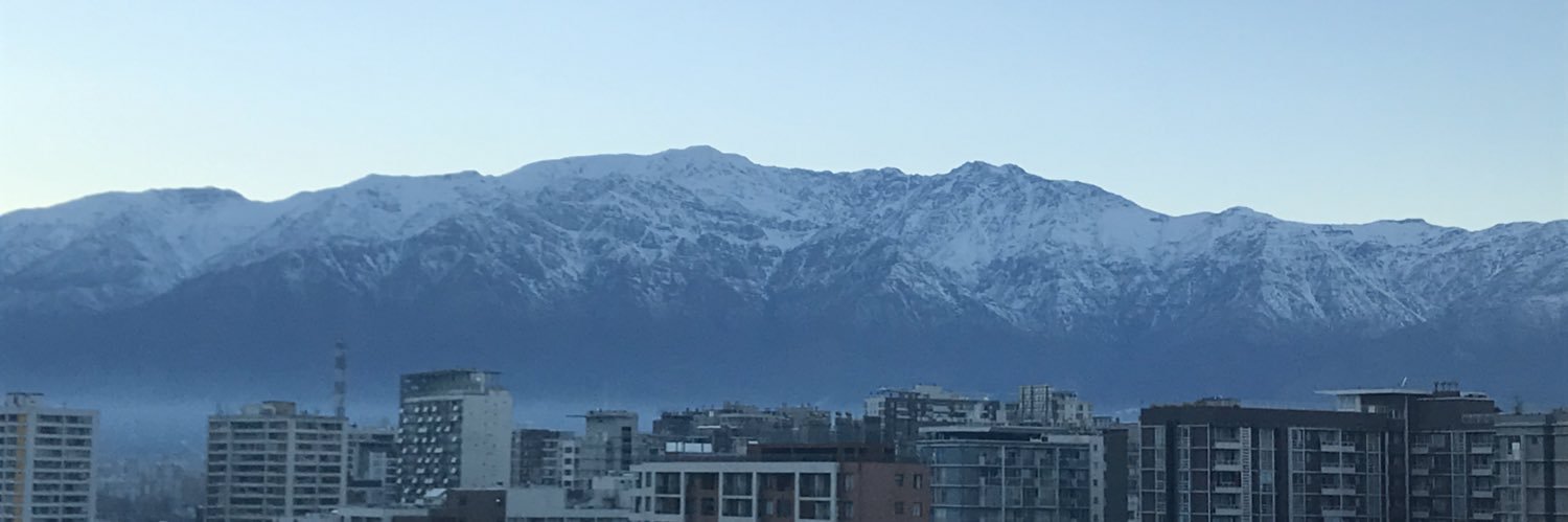 Andrea Fernández banner