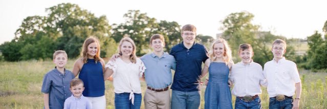 Carlee_2016's profile banner image