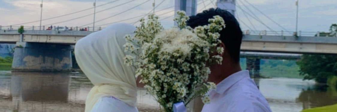 azanilaaa's profile banner image