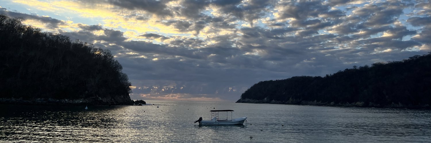 MoniiPrz's profile banner image