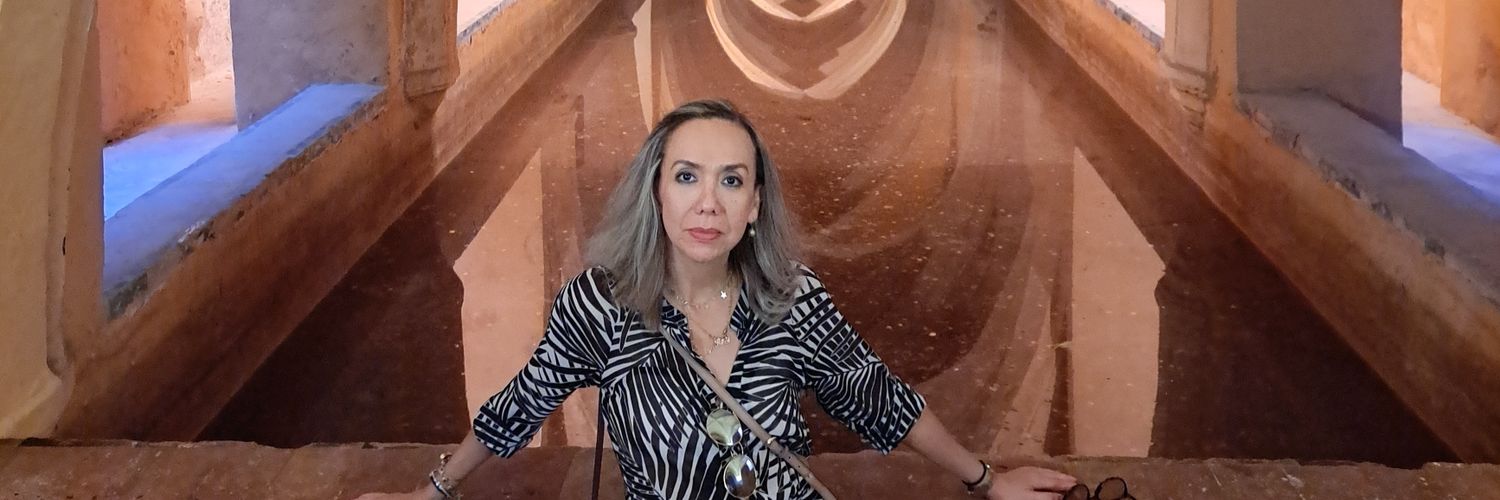 rosyduran's profile banner image