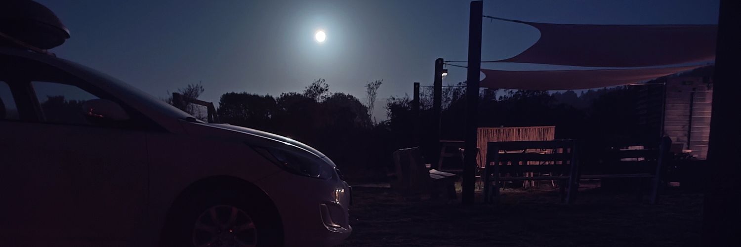 EDeEdison's profile banner image