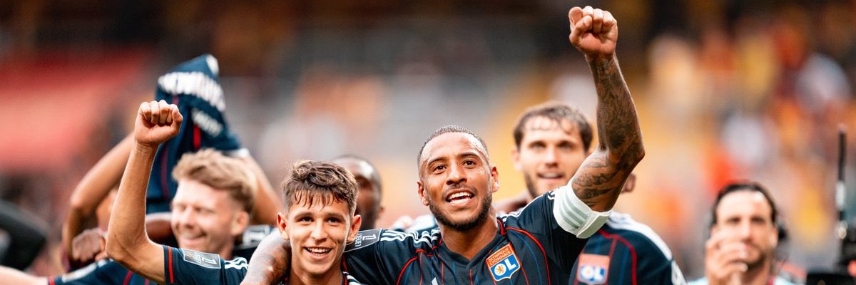 Slimane #TextorOUT banner